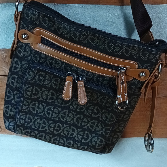 Giani Bernini crossbody bag fall colors brown tan like new - Picture 2 of 11